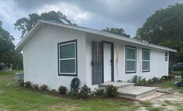 Building Photo - 6375 86th Ln