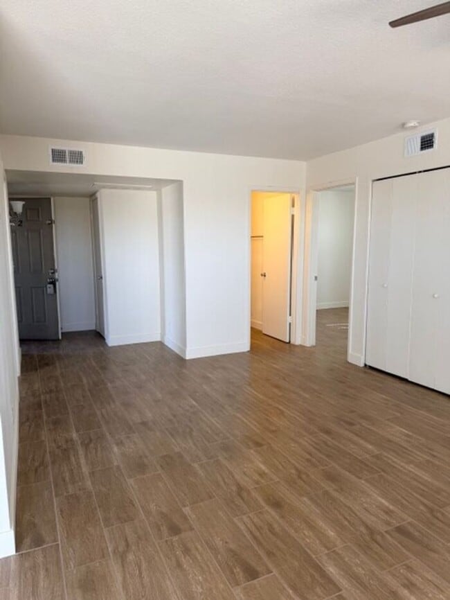 Building Photo - Affordable updated 2 bedroom in Mesa-University and Greenfield