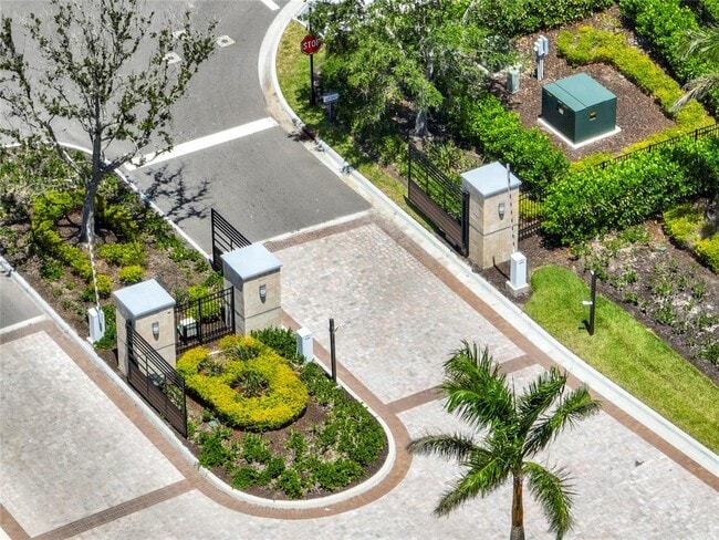 Building Photo - 5744 Haven Ter