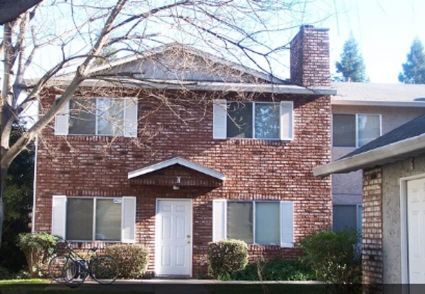 Interior Photo - The Regency Townhouses