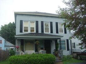 Building Photo - 81 Erie St