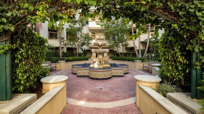 Building Photo - 1040 Glendon Ave