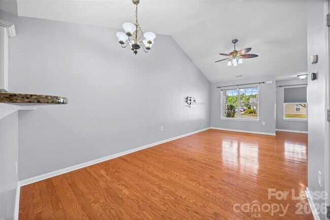 Building Photo - 2052 Shady Pond Dr