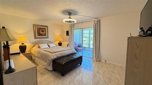 Building Photo - 1805 Eleuthera Point