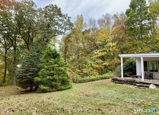 Building Photo - 525 Munger Ln