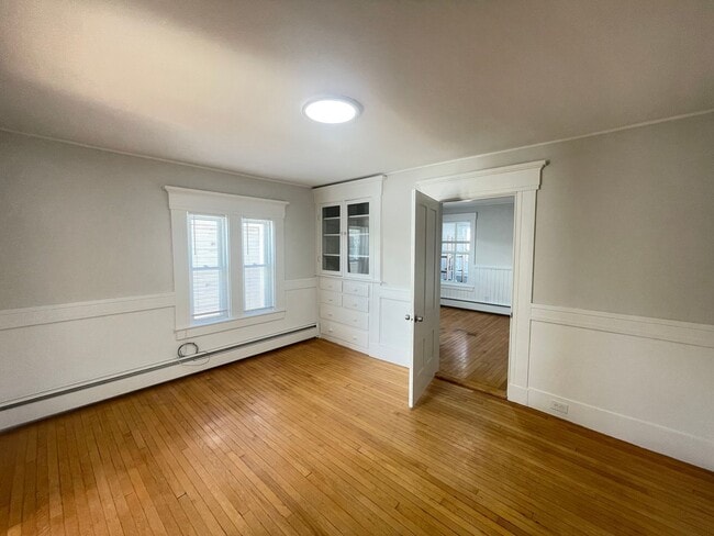 Building Photo - 193 W Mitchell St