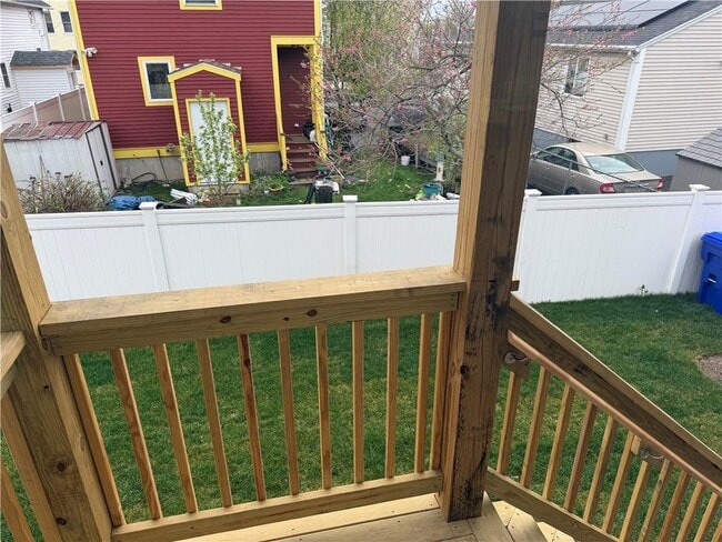 Building Photo - 44 Puritan St