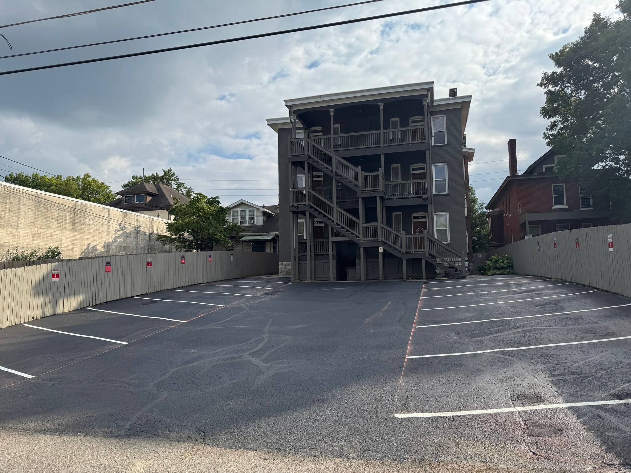 Building Photo - 1231 Bardstown Rd