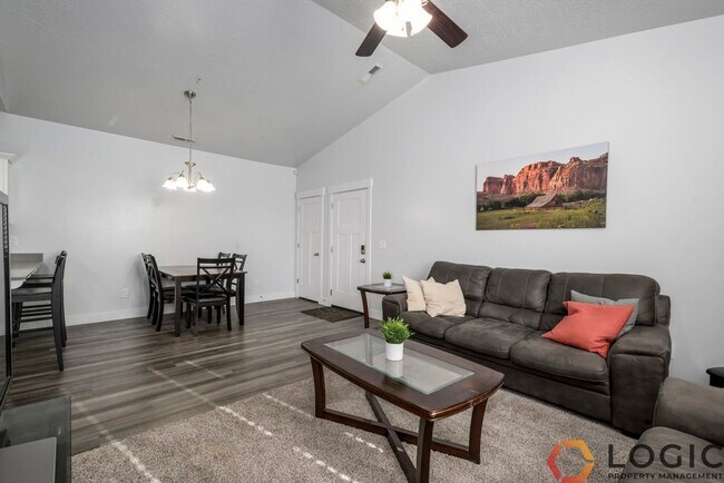 Building Photo - 3679 W 1530 N