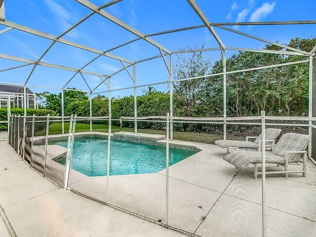 Building Photo - For rent in Highlands Reserve