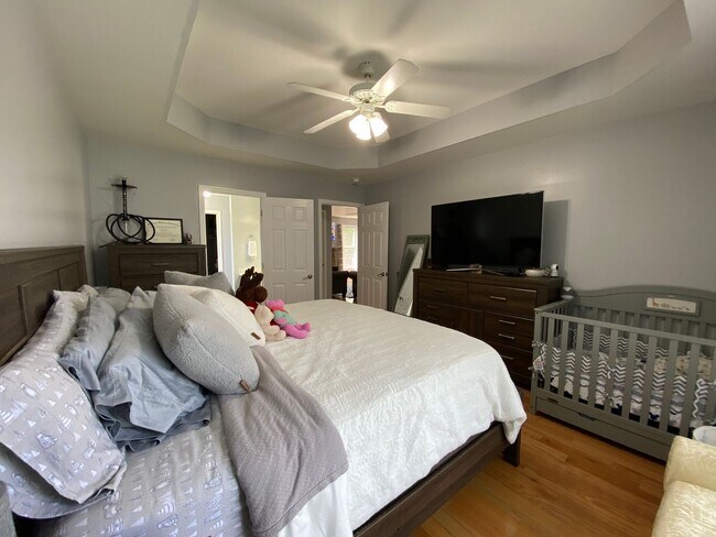 Building Photo - 3672 Fieldstone Dr