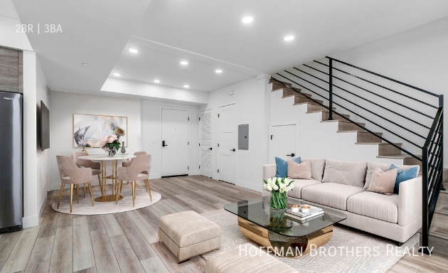 Building Photo - 3632 Keystone Av