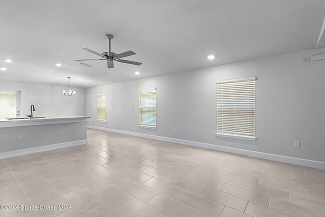 Building Photo - 1059 Grantham Ln