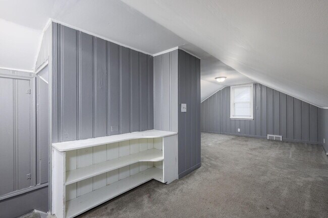 Building Photo - 13881 Carlisle St