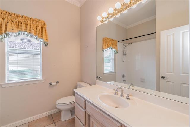 Building Photo - 6376 Newport Ct