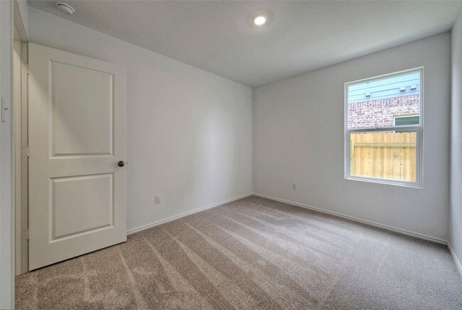 Building Photo - 108 Montego St