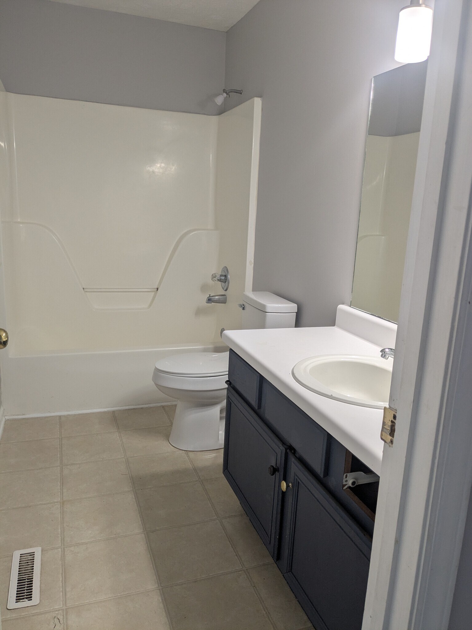 Building Photo - 207 Faldo Dr