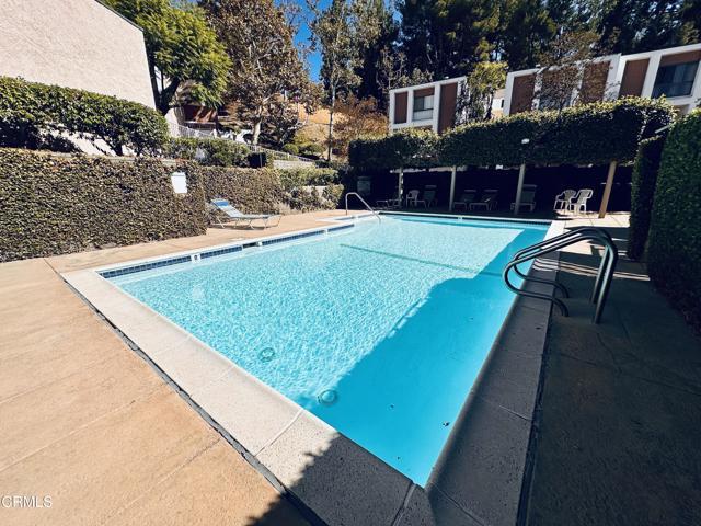 Building Photo - 775 Portola Terrace