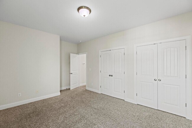 Building Photo - Spacious House for rent in Neighborhoods Of Holly Ridge!