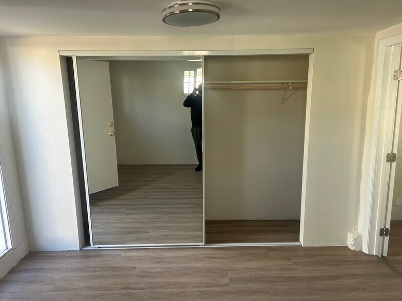 Building Photo - 7932 Rhea Vista Dr