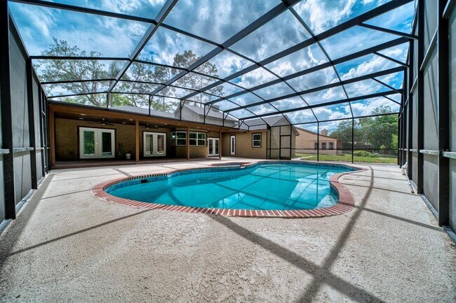 Building Photo - 1542 Sugarwood Cir