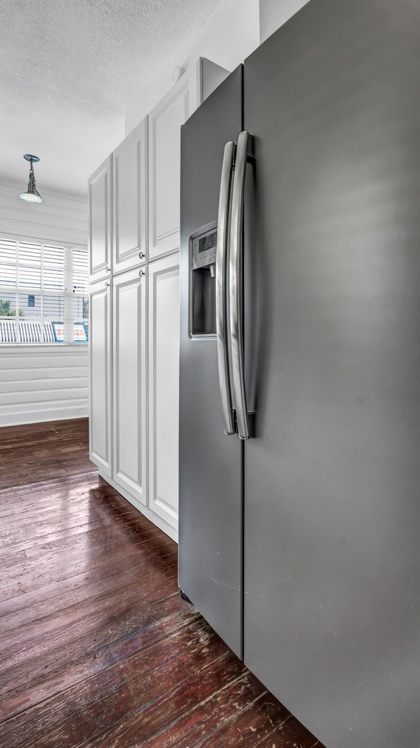 Building Photo - Charming 2BR/2BA with Bonus Room South Tam...