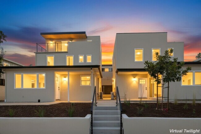 Building Photo - Pacific Beach Walking Distance To Mission Bay