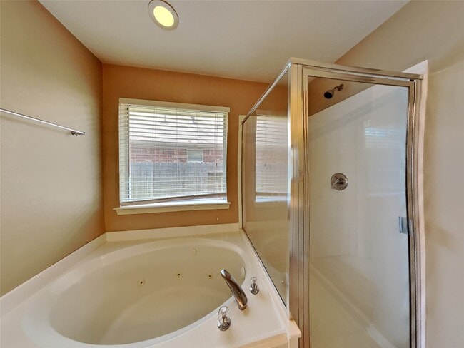 Building Photo - 2870 Colony Cone Cir