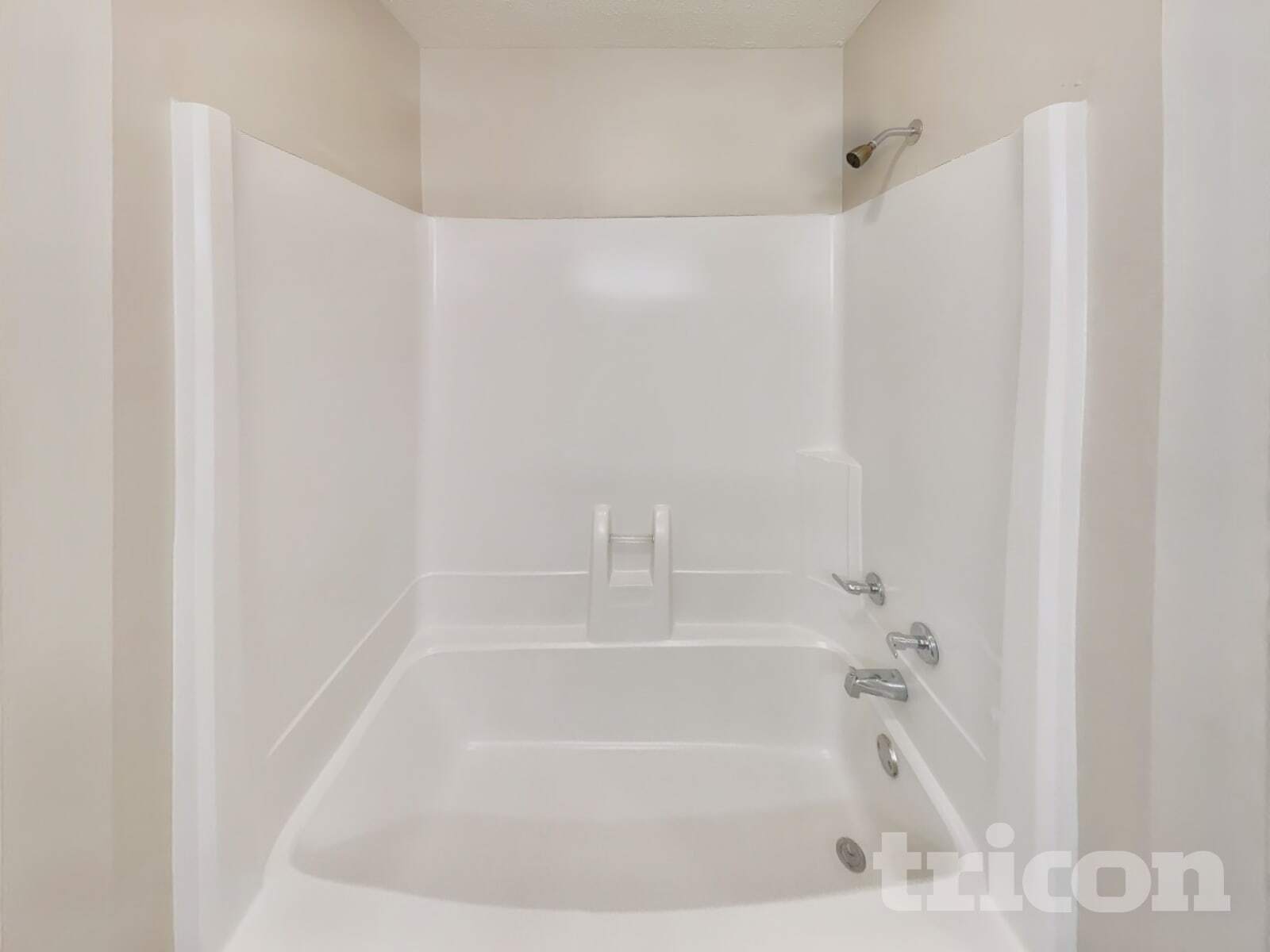 Building Photo - 1918 Cross Creek Dr