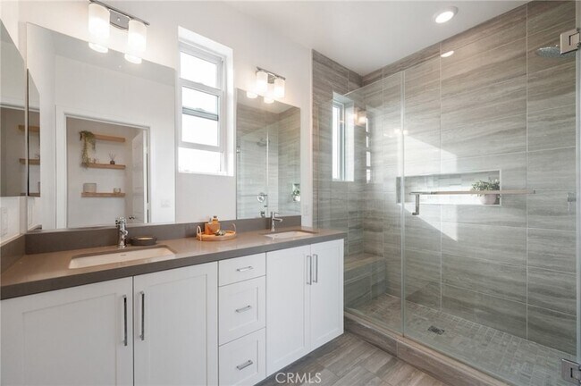 Building Photo - 279 Dockside Ln