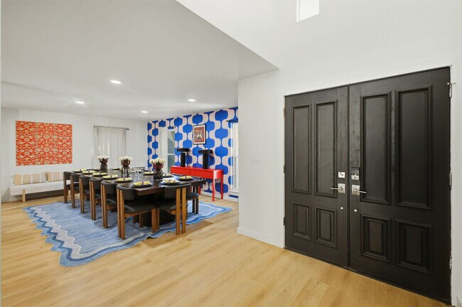 Building Photo - 5422 Lancashire Dr