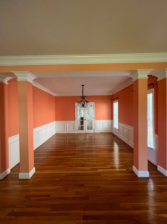 Building Photo - 11837 Club Ridge Dr