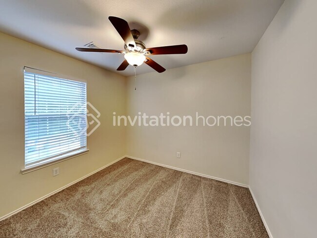 Building Photo - 12502 Aarons Way Dr