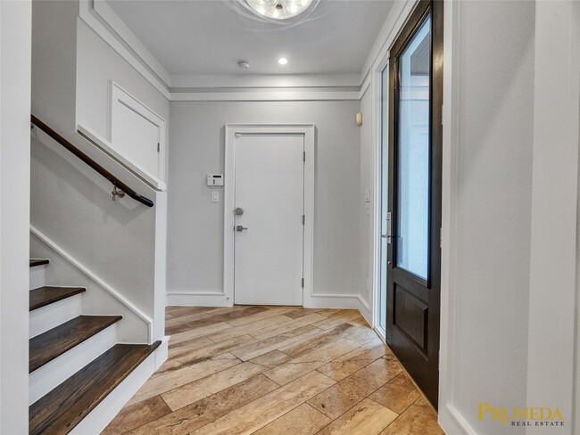 Building Photo - 6108 Potomac Enclave Dr