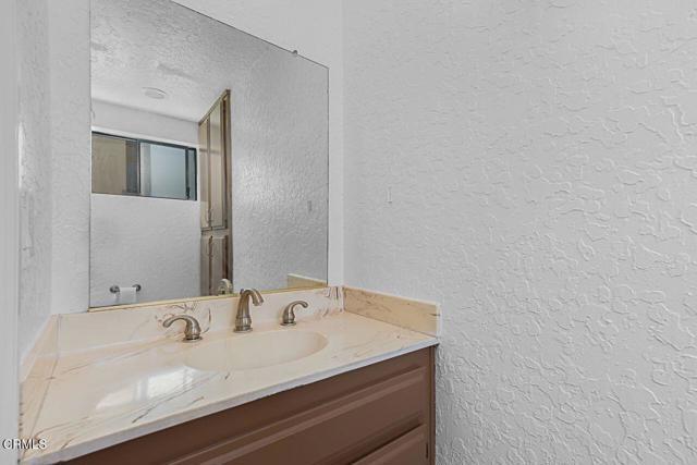 Building Photo - 697 E California Blvd