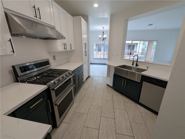 Building Photo - 14078 Lemoli Way