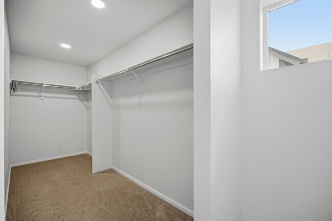 Building Photo - Trailside 3-Bedroom, 2.5 Bathroom, 2-Car Home with Pool and Trail Access