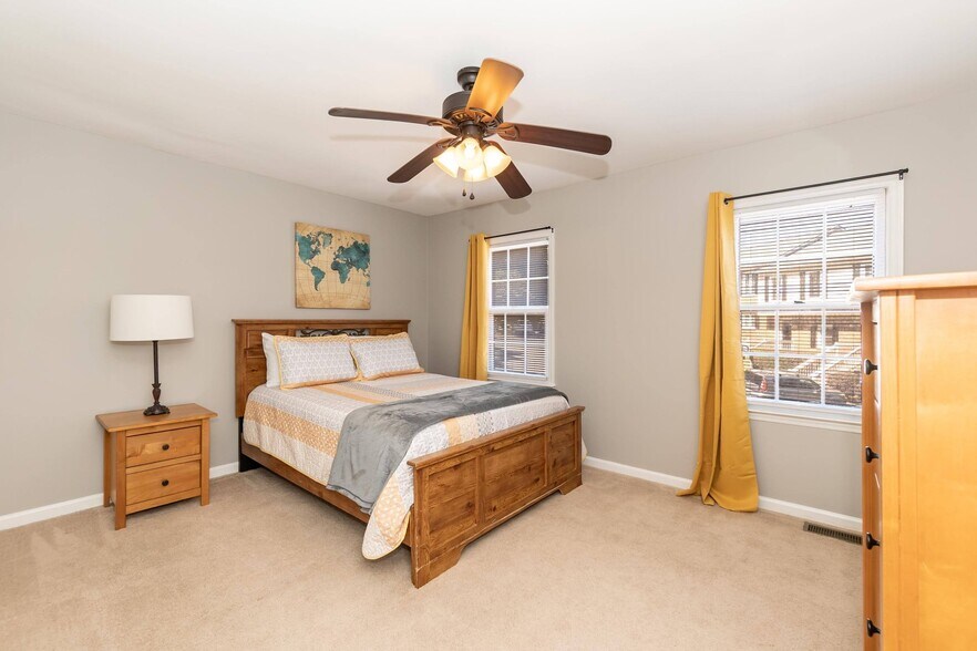 Building Photo - 6107 Highcastle Ct