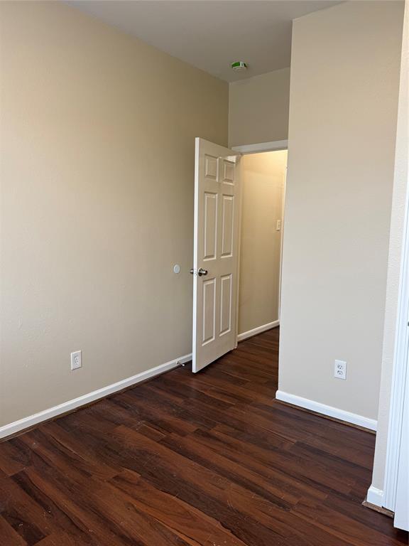 Building Photo - 6435 Waldron Dr