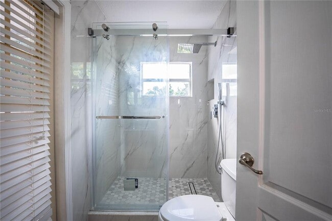 Building Photo - 1876 Holton Rd