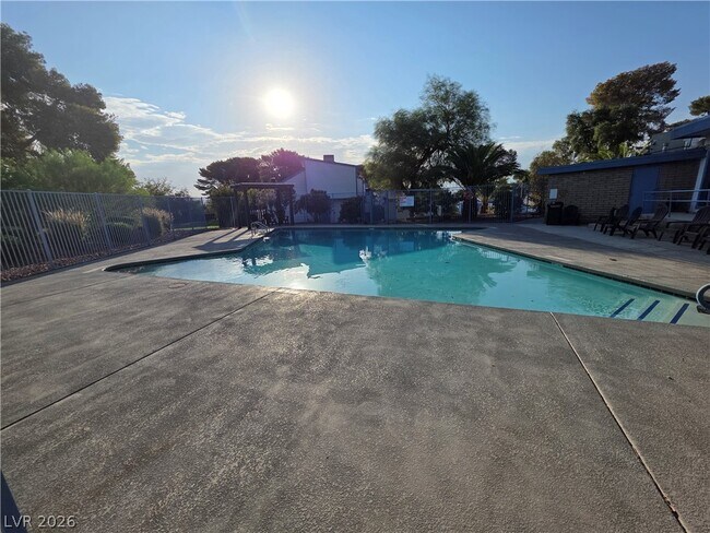 Building Photo - 4232 Kona Coast Way