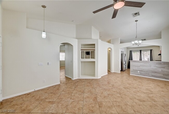Building Photo - 9845 Lenox Crest Pl
