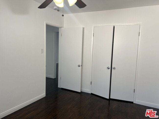 Building Photo - 1024 N Stanley Ave