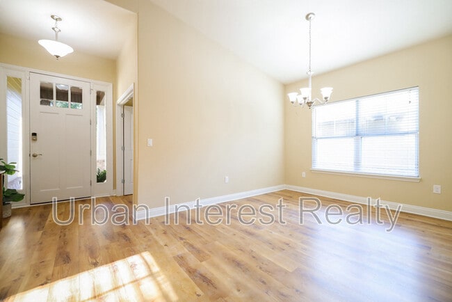 Building Photo - 96 Benton Blvd