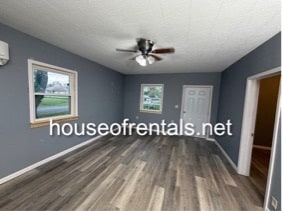 Building Photo - 1500 N 13th St