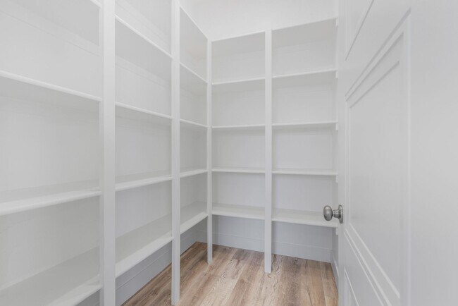 Building Photo - 3 Bed 2 Full Bath home