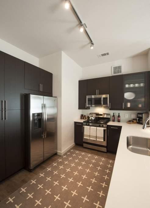 Building Photo - 1 bedroom in Houston TX 77030