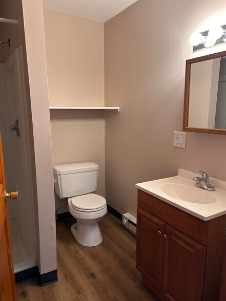 Building Photo - 5731 Telephone Rd