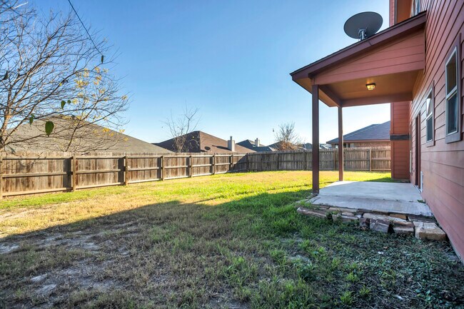 Building Photo - 6900 Deorsam Loop