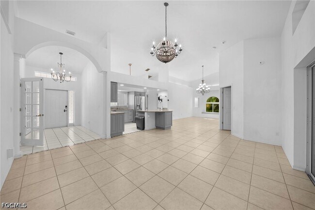 Building Photo - 2614 7th St W